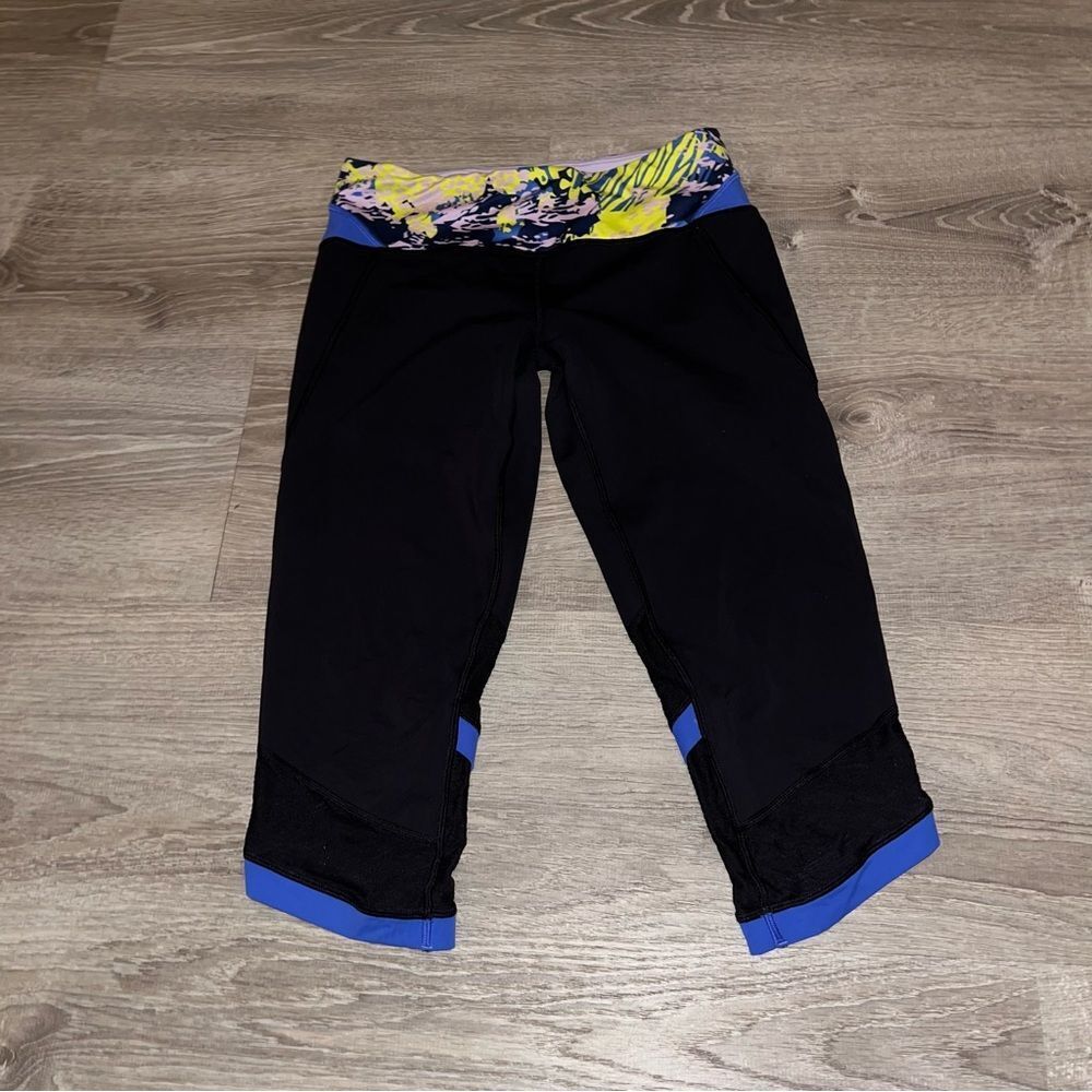 Lululemon Ivivva cropped leggings size 14